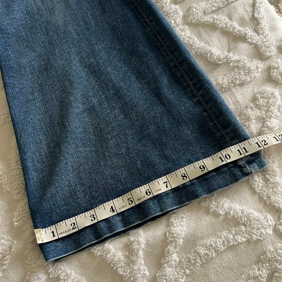 AMERICAN EAGLE Super Hi Rise Flare Bohemian Blue Jeans Retro-Inspired Size 20 - Picture 14 of 15